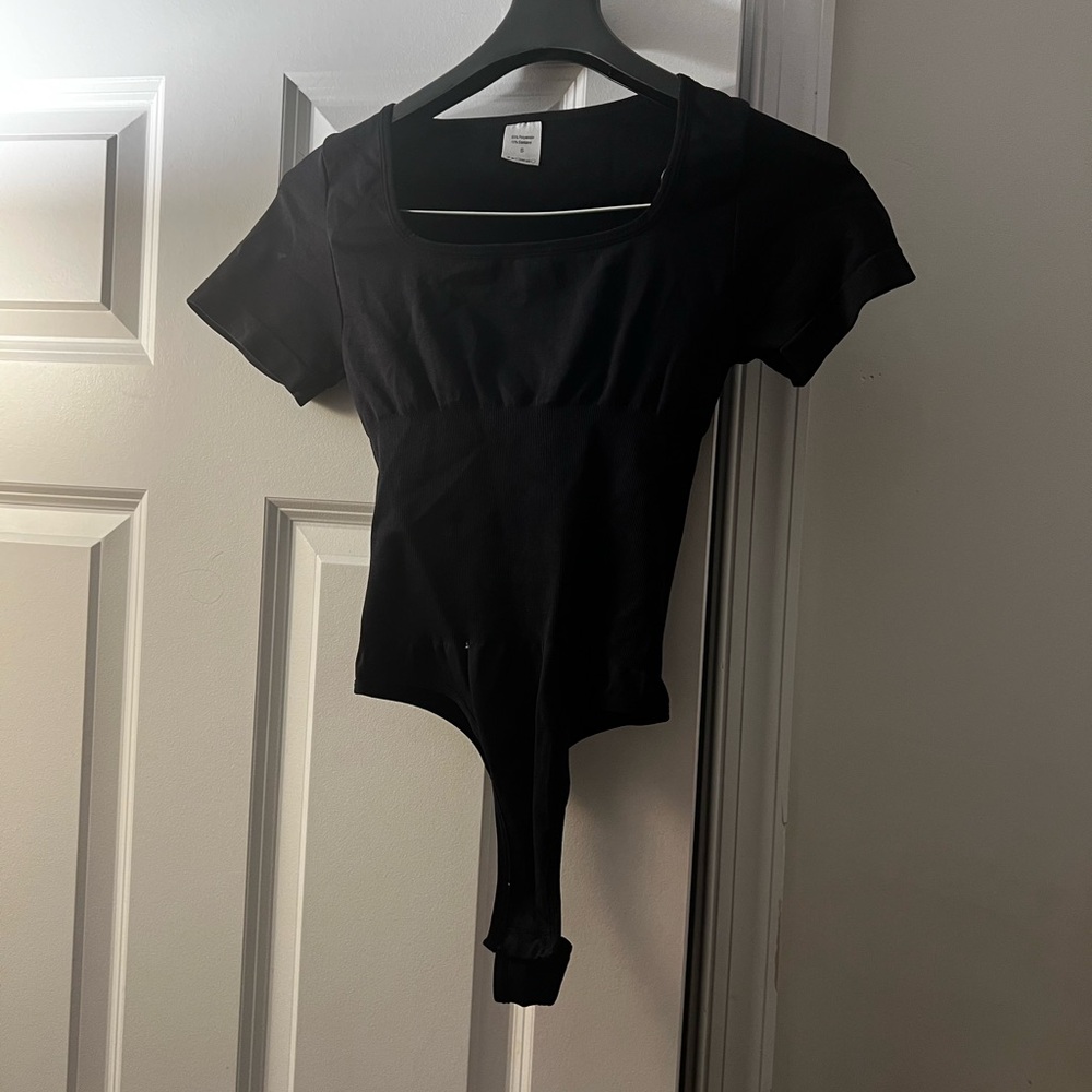 Black square neck bodysuit